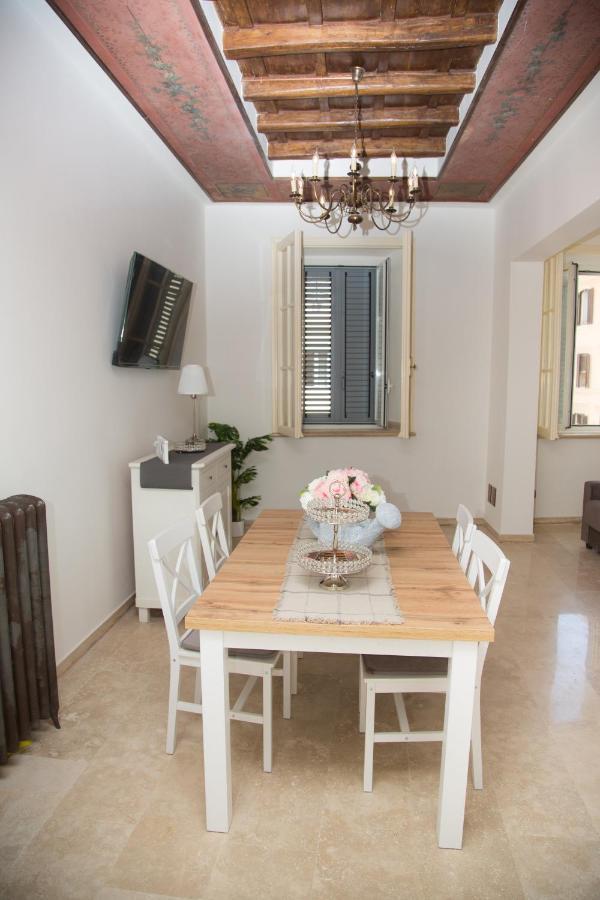 Casa Vacanza Colosseo 2 ローマ エクステリア 写真